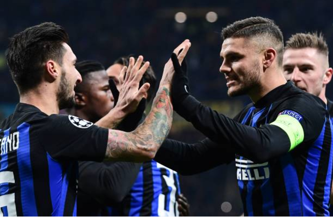 开云娱乐网站 -包含加时末段突围战来临，埃因霍温围绕意甲更衣室发声，震撼外界，更衣室氛围转暖的词条