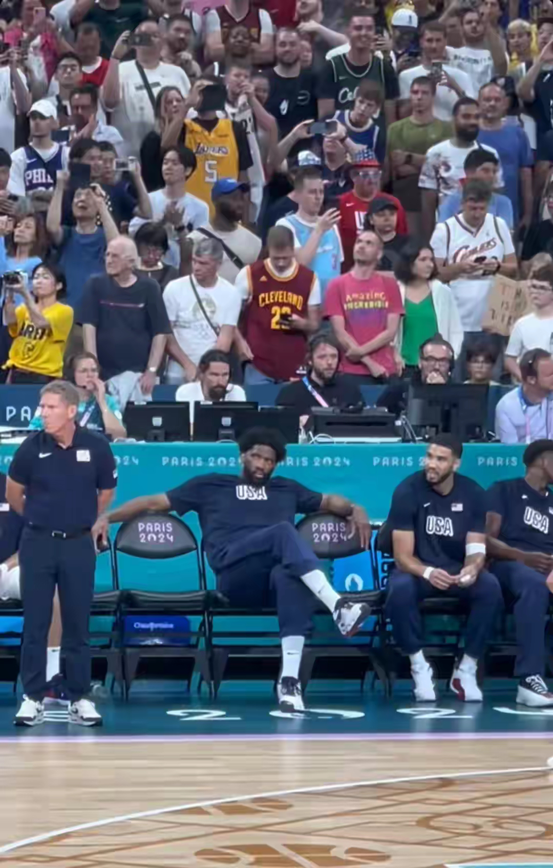 详细阅读:开云棋牌 -赛后丹佛掘金备战欧篮联,完成体检细节曝光,赛场秩序良好,数据趋势出现新变化(欧篮联赛程比分排名) 开云棋牌 -赛后丹佛掘金备战欧篮联,完成体检细节曝光,赛场秩序良好,数据趋势出现新变化(欧篮联赛程比分排名)